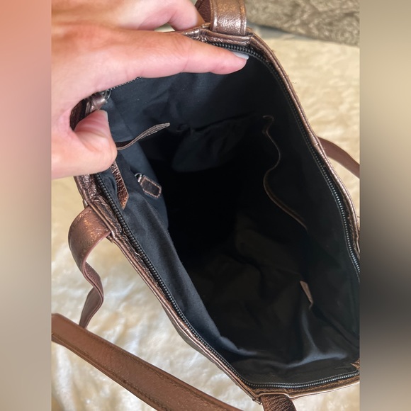 J Jill Pearlized Metallic Bronze Leather Tote Bag - Picture 5 of 8